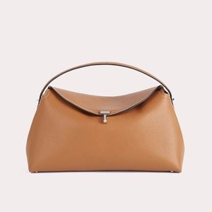 TOTEME T-Lock top handle bag in tan grain